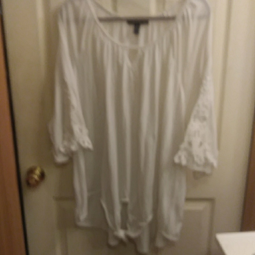 White tunic with lace - worn once